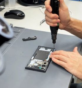 sua-dien-thoai-samsung-da-nang-1