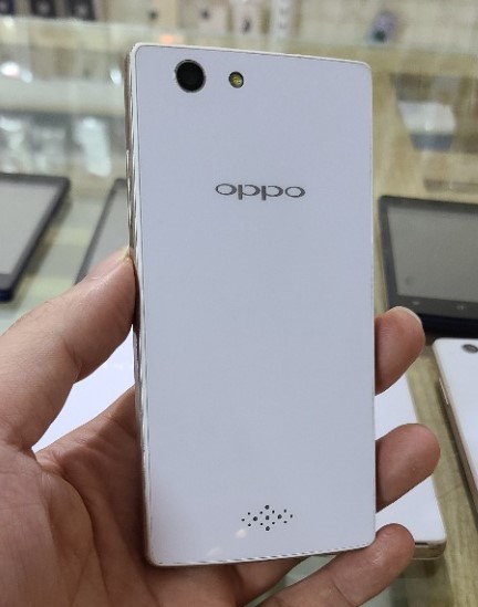 thu-mua-dien-thoai-oppo-cu-da-nang-4