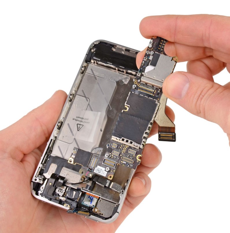 thay-ic-nguon-iphone-tai-da-nang-7